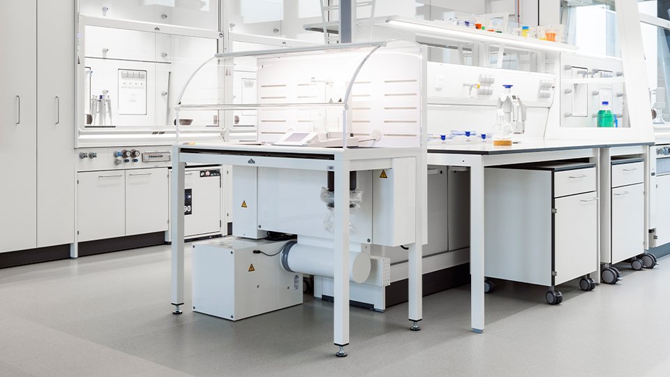 Balance table for precise measurement results
